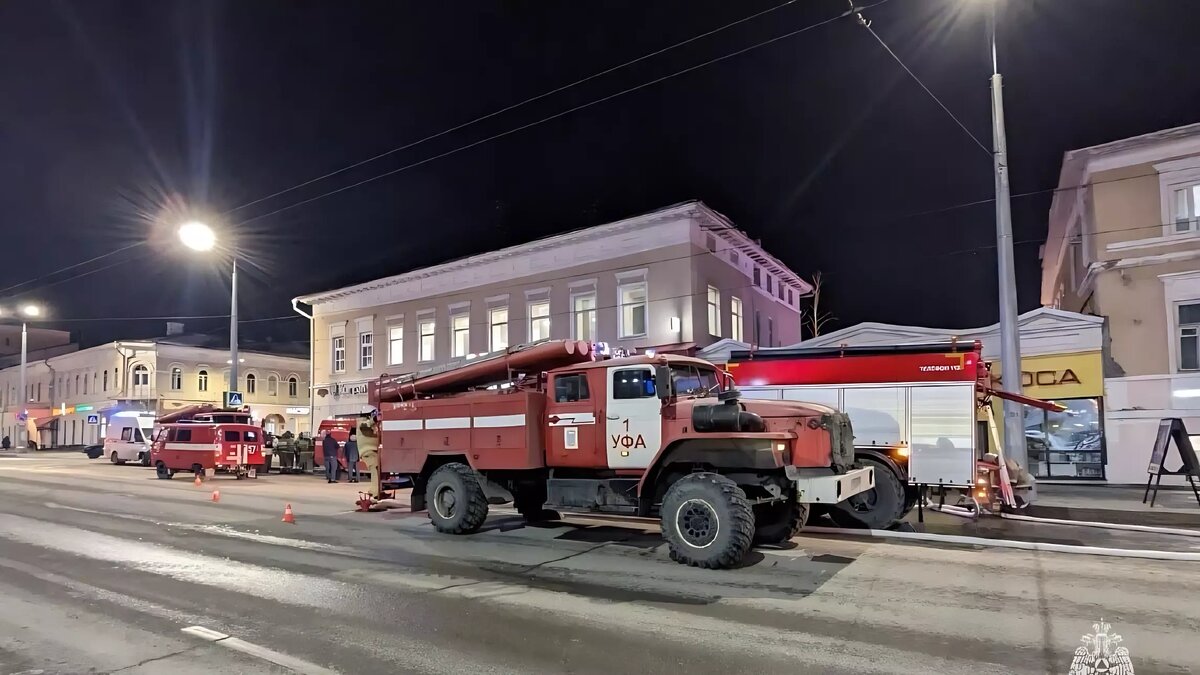 В Уфе загорелась усадьба Поповых | mkset.ru | Дзен