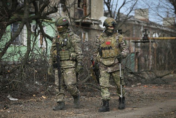    Военнослужащие ВС РФ