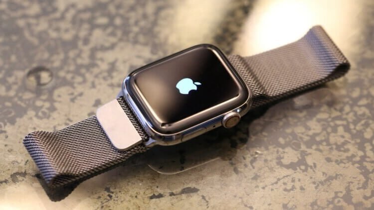    С помощью чехлов, ремешков и браслетов можно изменить Apple Watch до неузнаваемости. Изображение: venturebeat.com