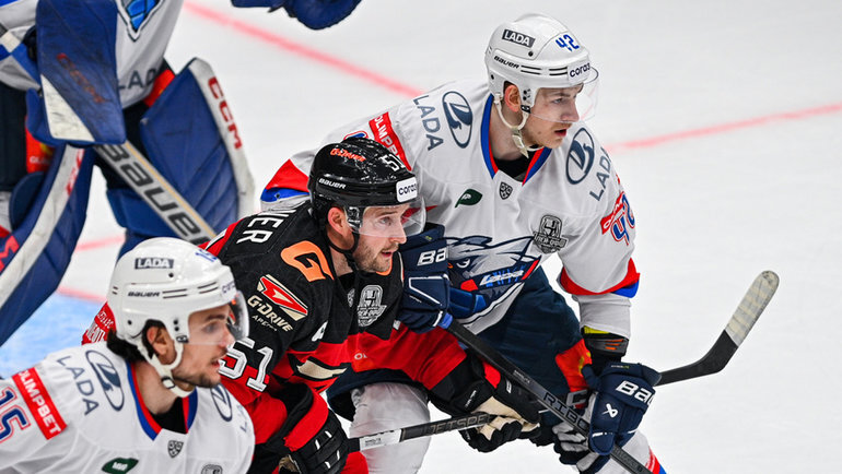    «Авангард» победил «Ладу».ХК «Лада»