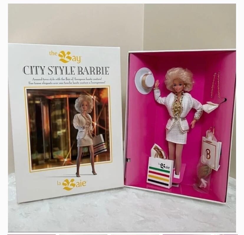 The Bay exclusive City Style Barbie, Mattel