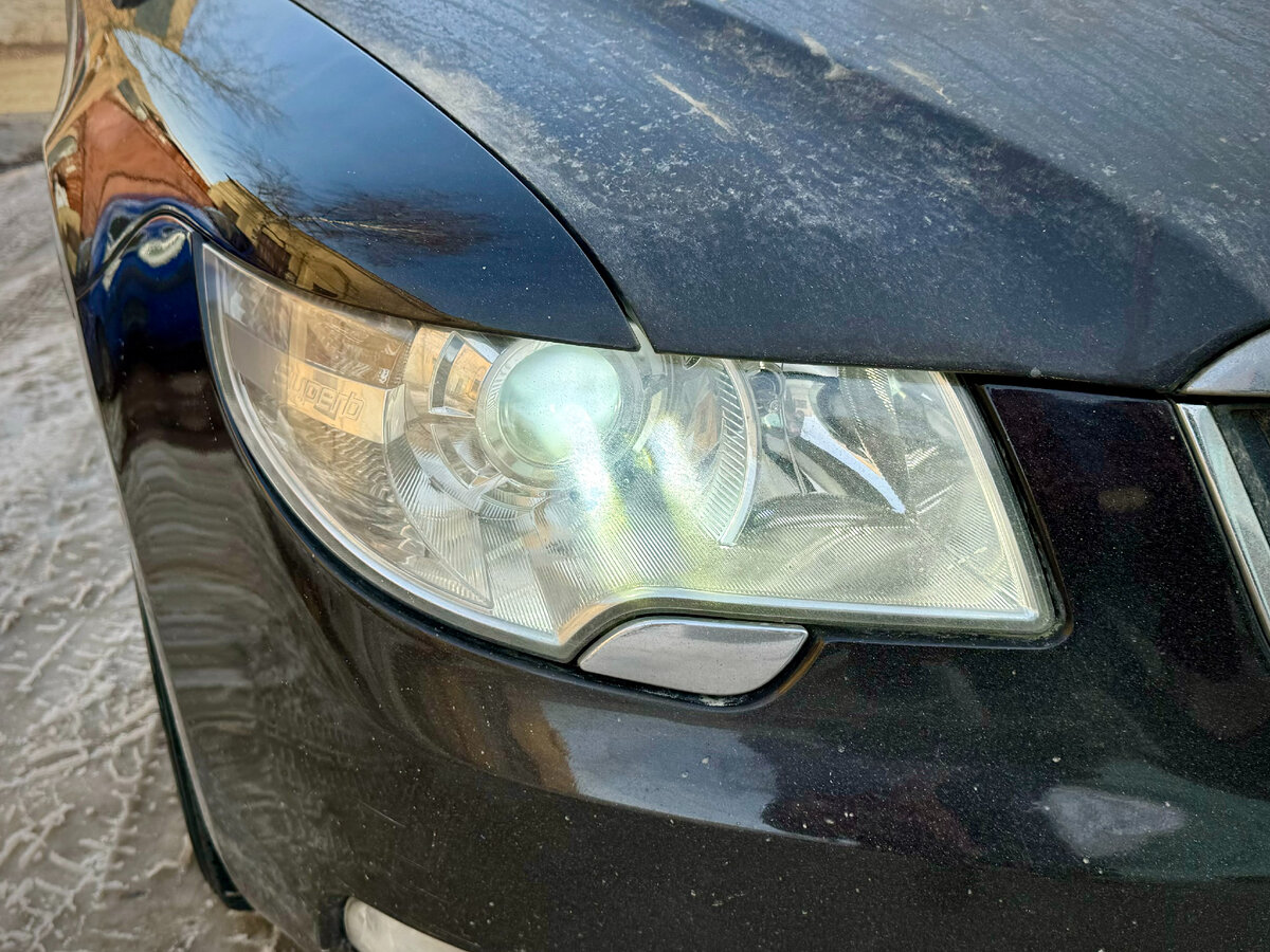 Skoda Superb 2 - замена линз в фарах на светодиодные Bi Led модули MTF  Cyber Light. Улучшение света. | Edison Studio - тюнинг и ремонт фар в  Балашихе | Дзен