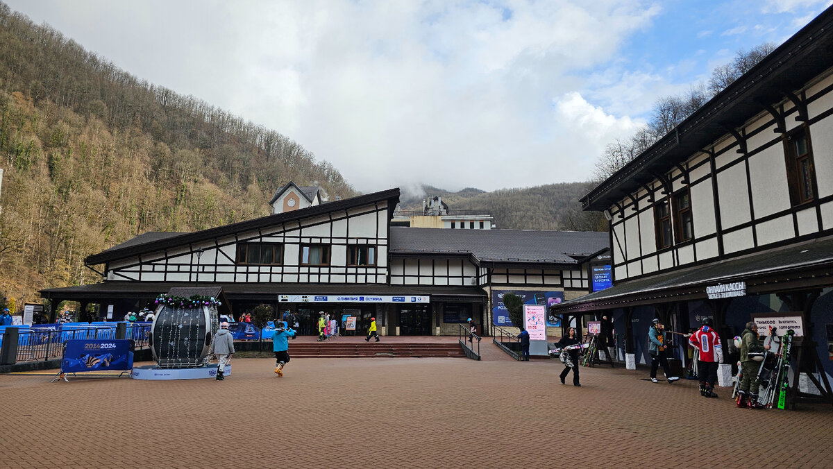 горнолыжное катание архыз. архыз горнолыжный 2024. архыз канатная дорога. архыз горнолыжный 2024. домбай 2023.