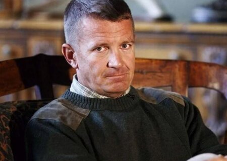    Глава ЧВК Academi призвал заканчивать конфликт на Украине и отдать России Крым, Донбасс и Новороссию