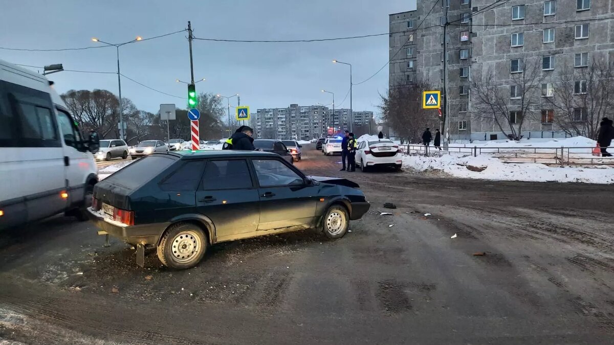 Ехал под запрещающий знак: 10-летний пассажир авто пострадал в ДТП в Нижнем  Тагиле | Новости Тагила TagilCity.ru | Дзен