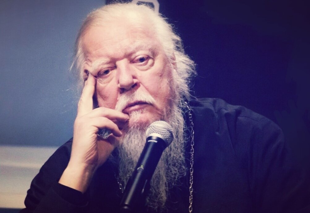 Димитрий Смирнов (07.03.1951 — 21.10.2020 гг.) — протоиерей, церковный и общественный деятель, проповедник, миссионер.