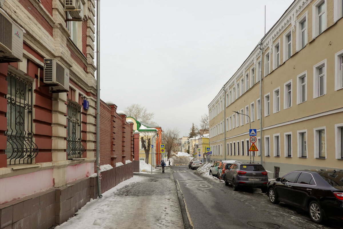 Улица Прямикова.