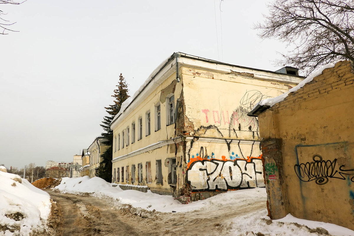 Секретный переулок недалеко от центра Москвы, который еще совсем недавно  был закрытым | Самый главный путешественник | Дзен