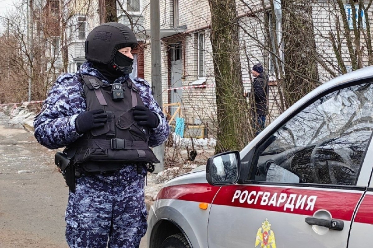    Падение БПЛА предположительно стало причиной ЧП в Петербурге