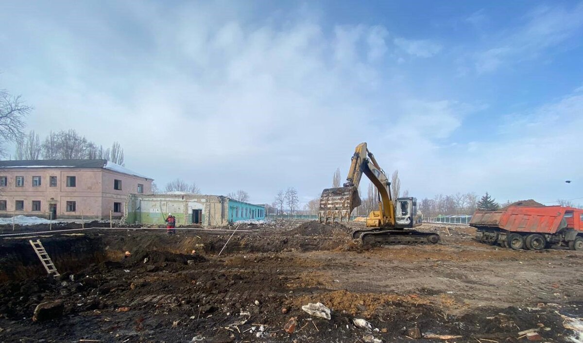 Новый корпус школы на месте аварийного начали строить в Лебедяни | Вести  Липецк | Дзен