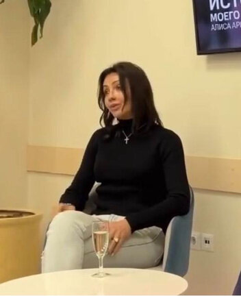 Жена аршавина алиса казьмина. Экс-жена аршавина алиса казьмина. Алиса аршавина последние новости. Аршавин и алиса казьмина. Алиса казьмина сейчас 2023.