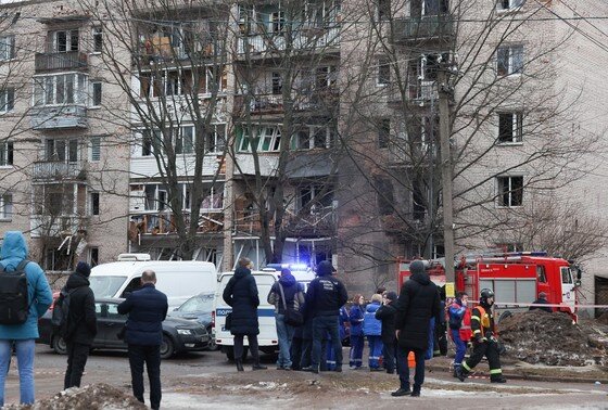    Обстановка на месте ЧП в жилом доме в Санкт-Петербурге