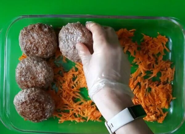 Рецепт мягких сочных котлет. Котлеты из фарша на сковороде сочные и вкусные. Рецепт мягких сочных котлет. Рецепт мягких сочных котлет. Сочные котлеты.