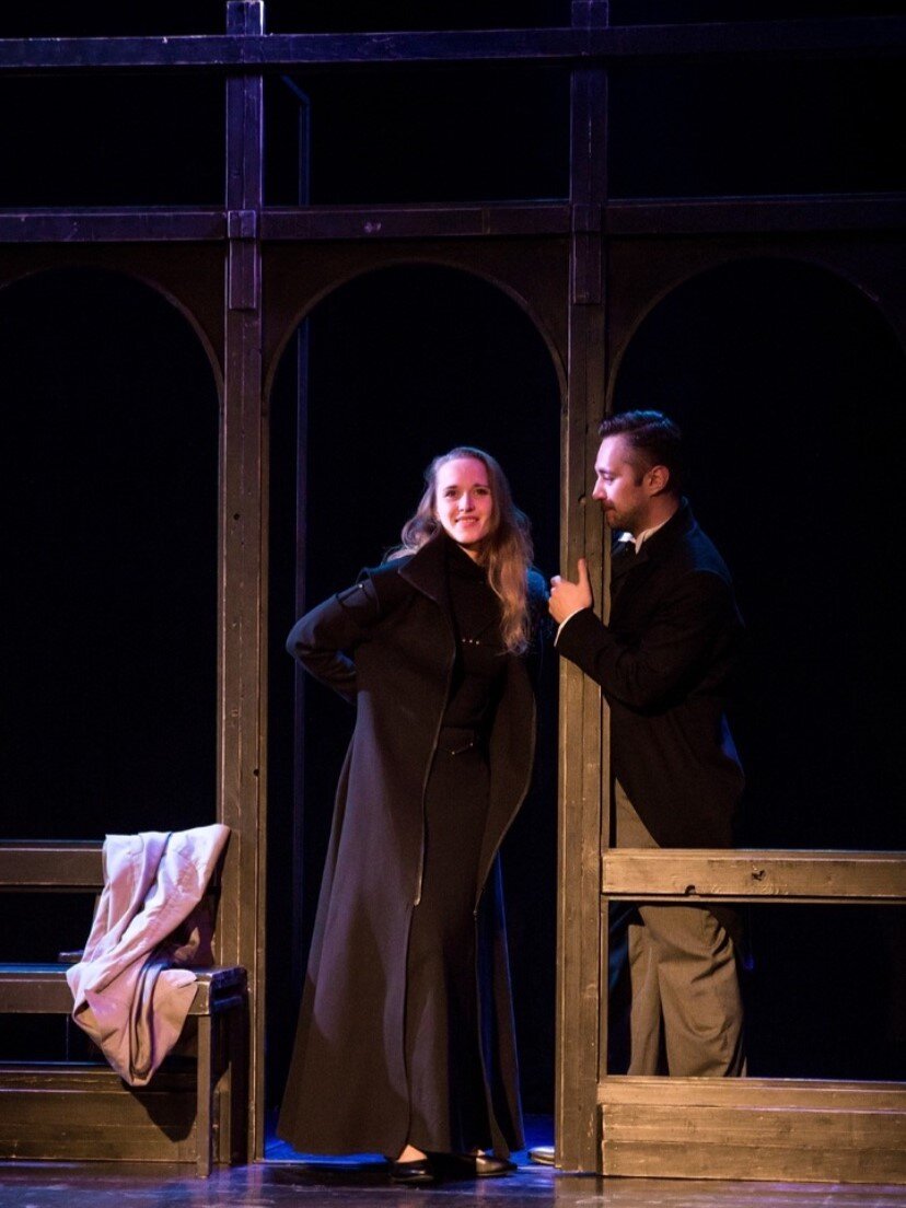 Сцена из спектакля. Зина - Е. Селиверстова, Мозгляков - Н. Беляев