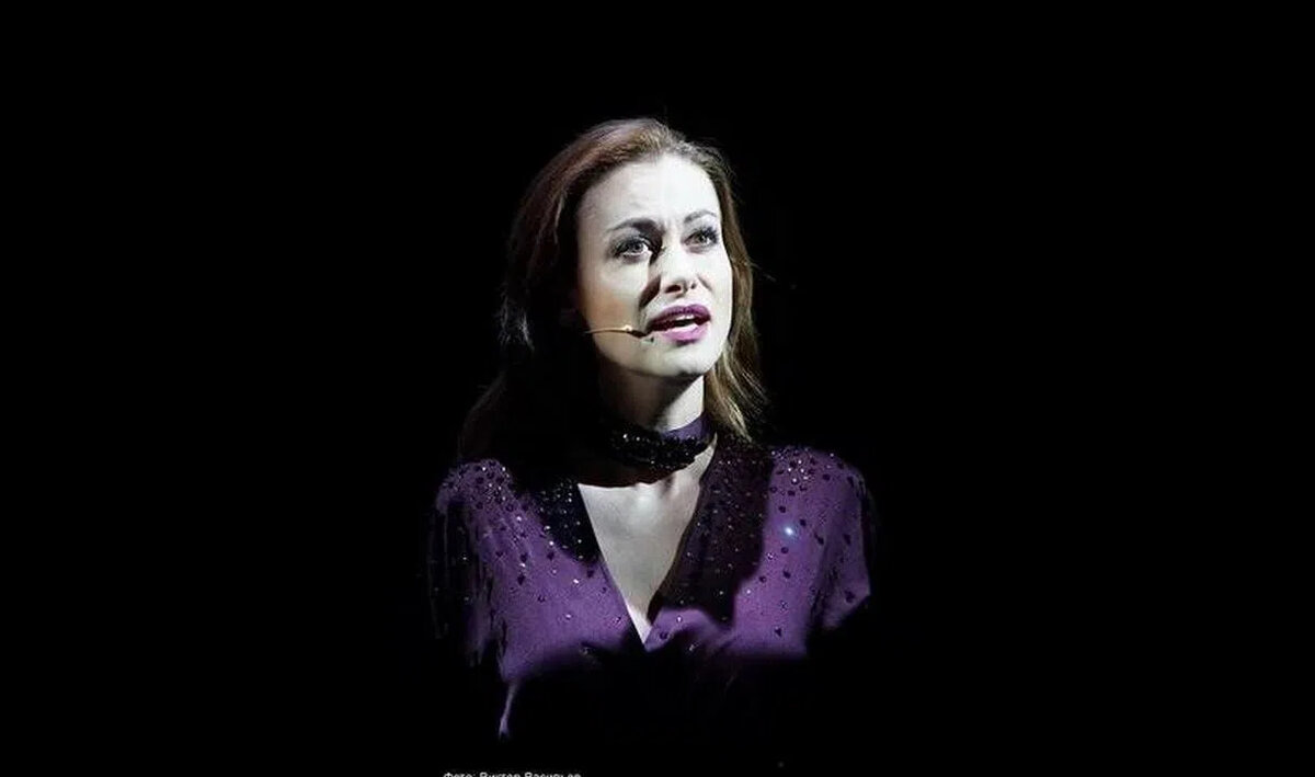 А. Ковальчук в роли Раневской