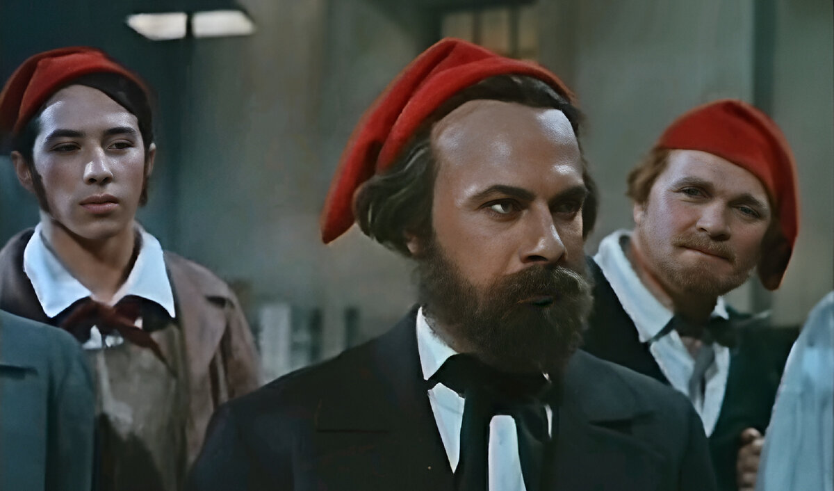 Игорь Кваша - Карл Маркс. Кадр из фильма "Год как жизнь"