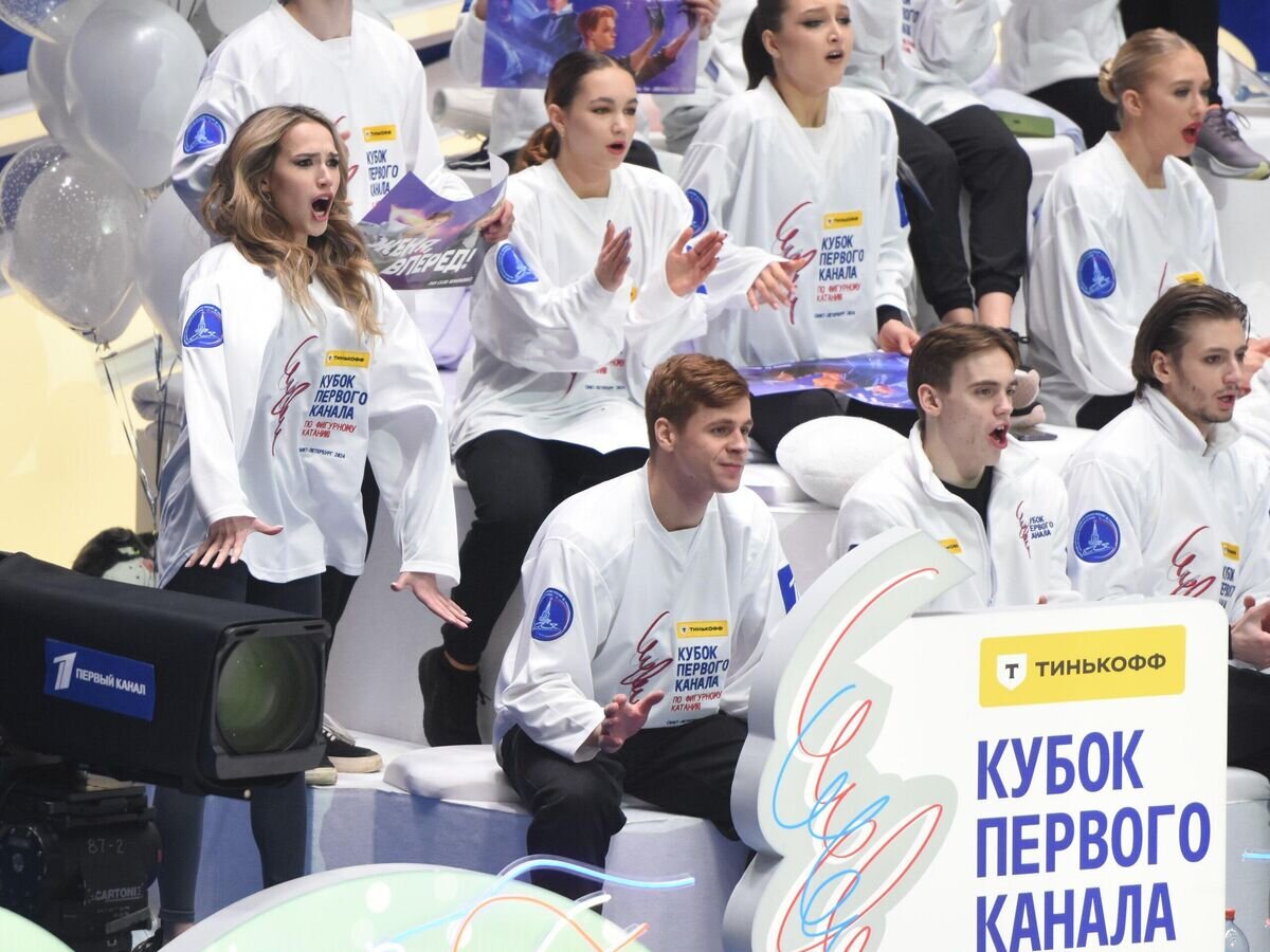    Команда Алины Загитовой© РИА Новости / Андрей Симоненко