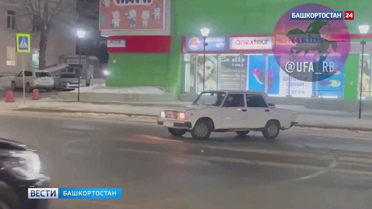    В Уфе молодой человек без прав за рулем ВАЗа устроил дрифт на улице Ленина: водителя привлекли к ответственности