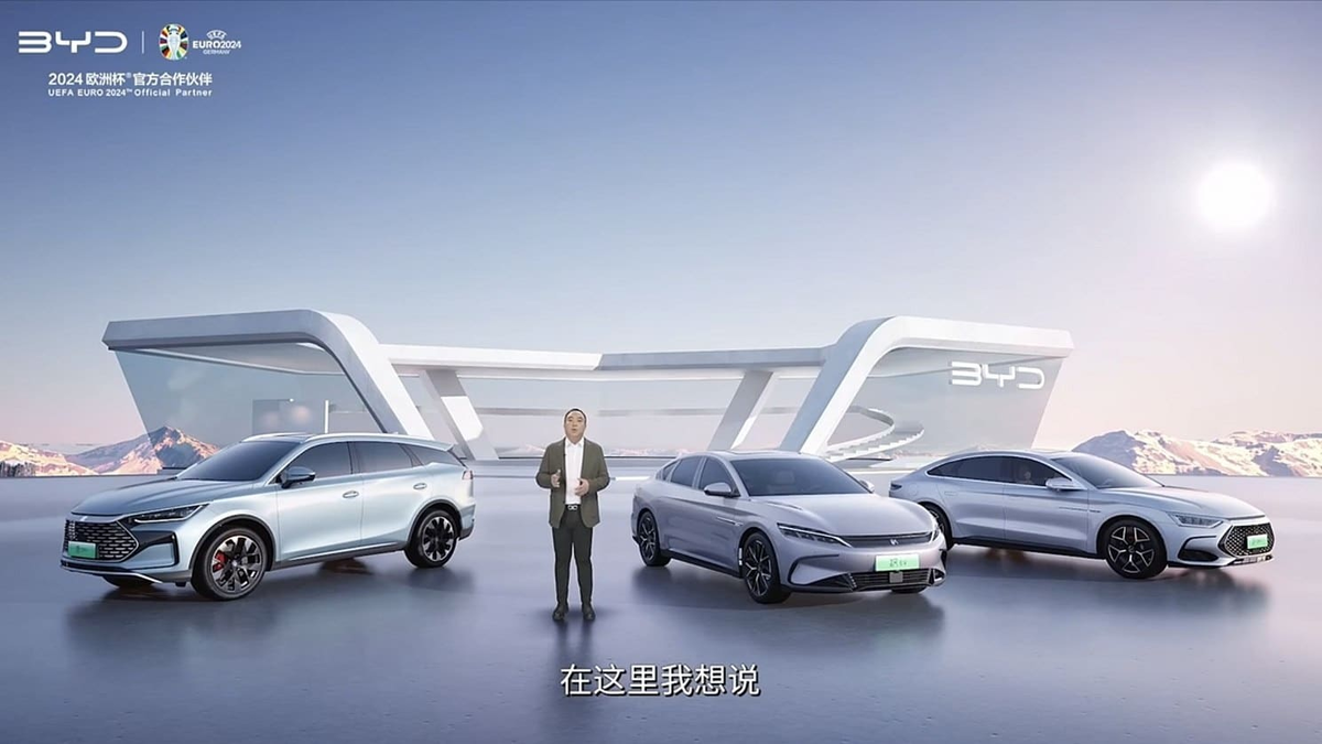 BYD объявляет о начале прямой конкурентной борьбы с бензиновыми автомобилями – компания выпускает исключительно электрокары и гибриды 