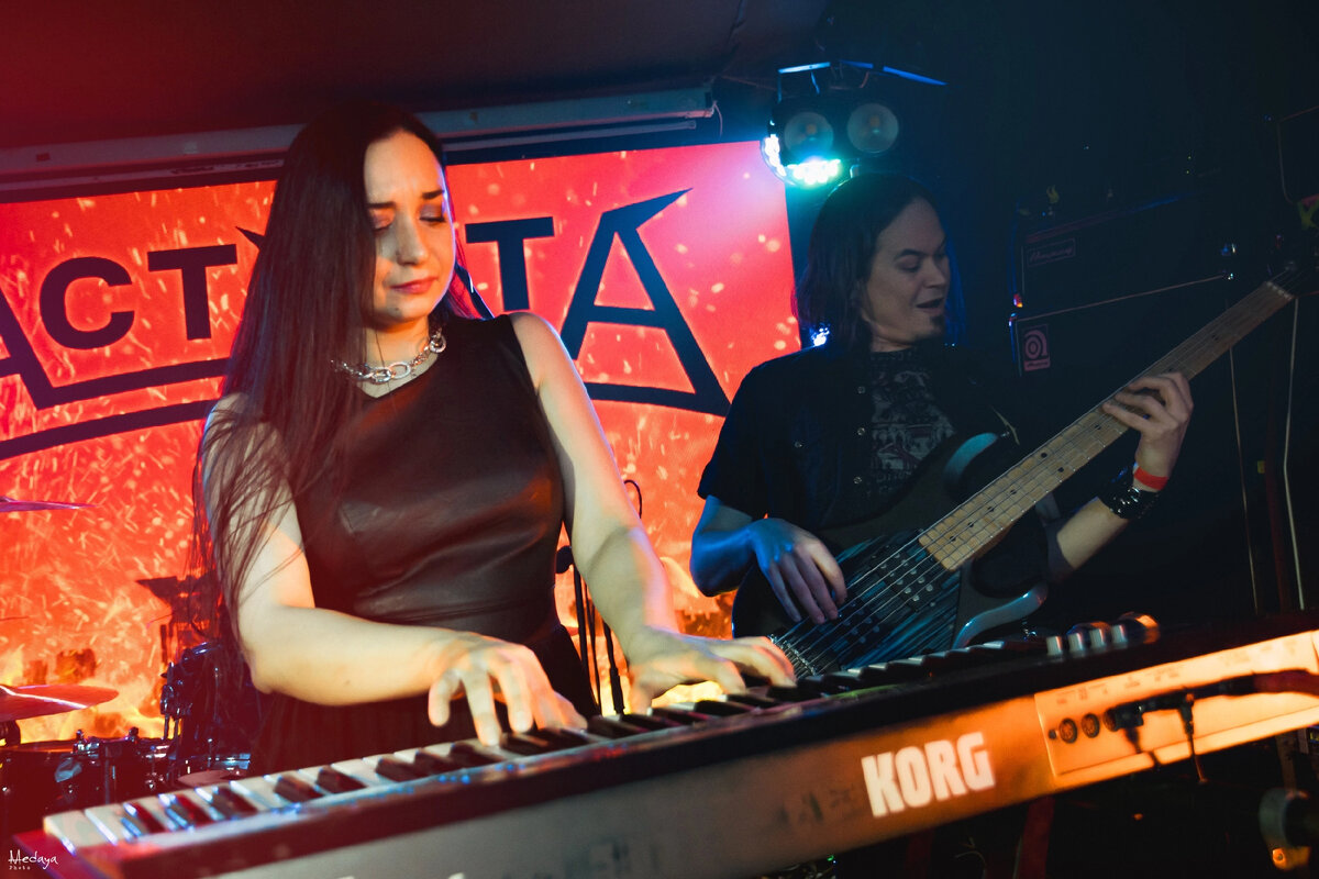 Сессонная работа в проекте Астарта. 2.01.2024. Фотограф ‐ Medaya