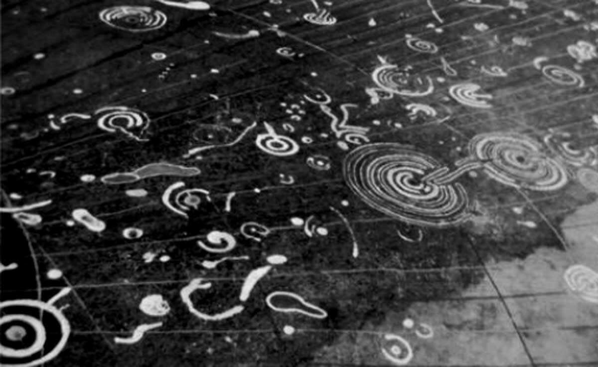 Фотография с места маркировки камня Кончо, нарисованная Джорджем Эпплби, 1937 год, через «Кэнмор: Национальный отчет об исторической среде».