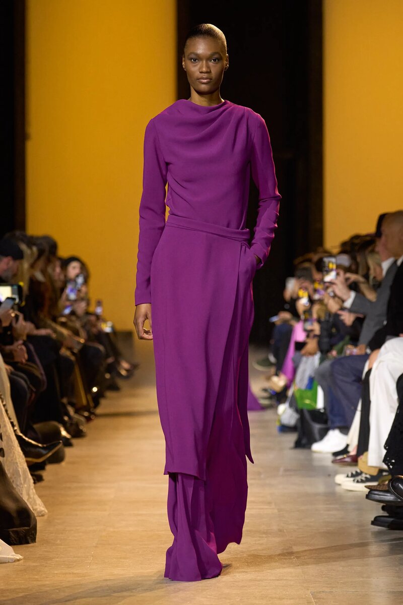 Коллекция Elie Saab Осень-Зима 2025-2025 Селина С. Кайл Make Fashion Inspire Aga