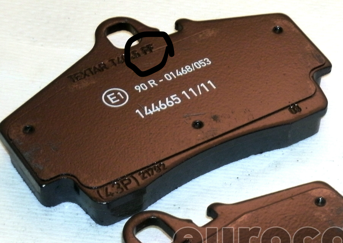 Пример колодки с нанесенной маркировкой коеффициента торможения.