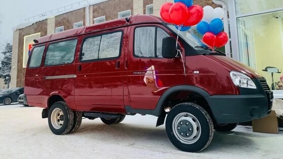    В Ленинградской области будут выдавать автомобили многодетным семьям, независимо от их дохода Татьяна Сидорова