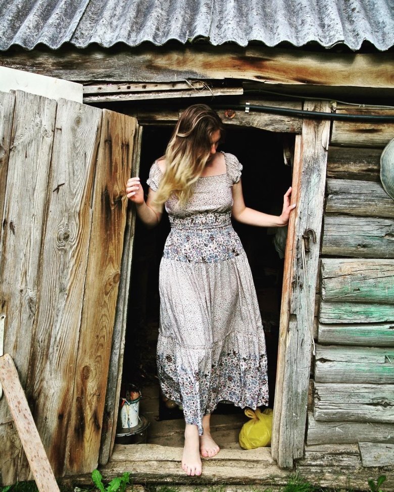 Книжка воробьишко максима горького. Сказка про воробья. Произведение максима горького воробьишка. Е чарушин воробей. Горький.