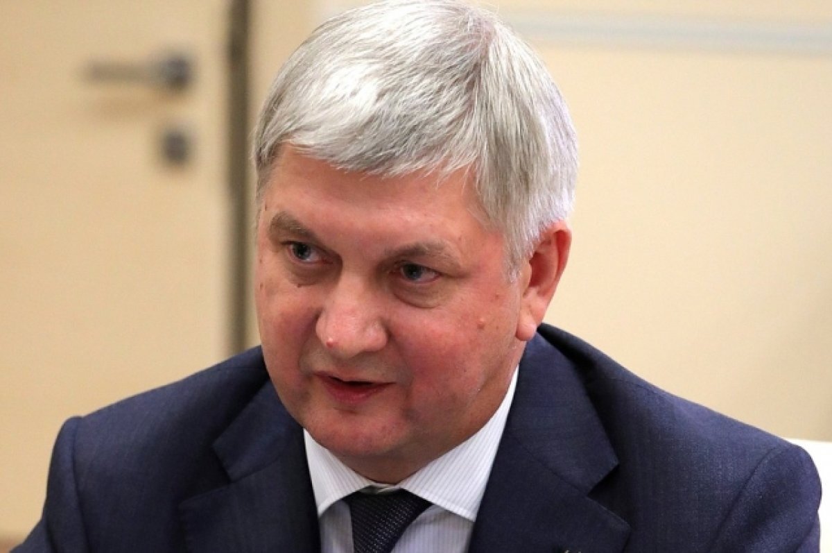    Воронежский губернатор поздравил футбольных болельщиков
