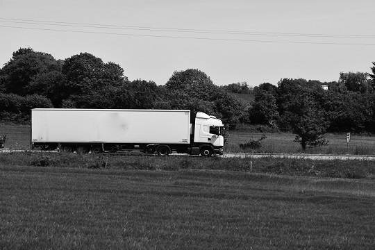    Из-за польских фермеров выросли очереди из фур на границе Украины с тремя странами