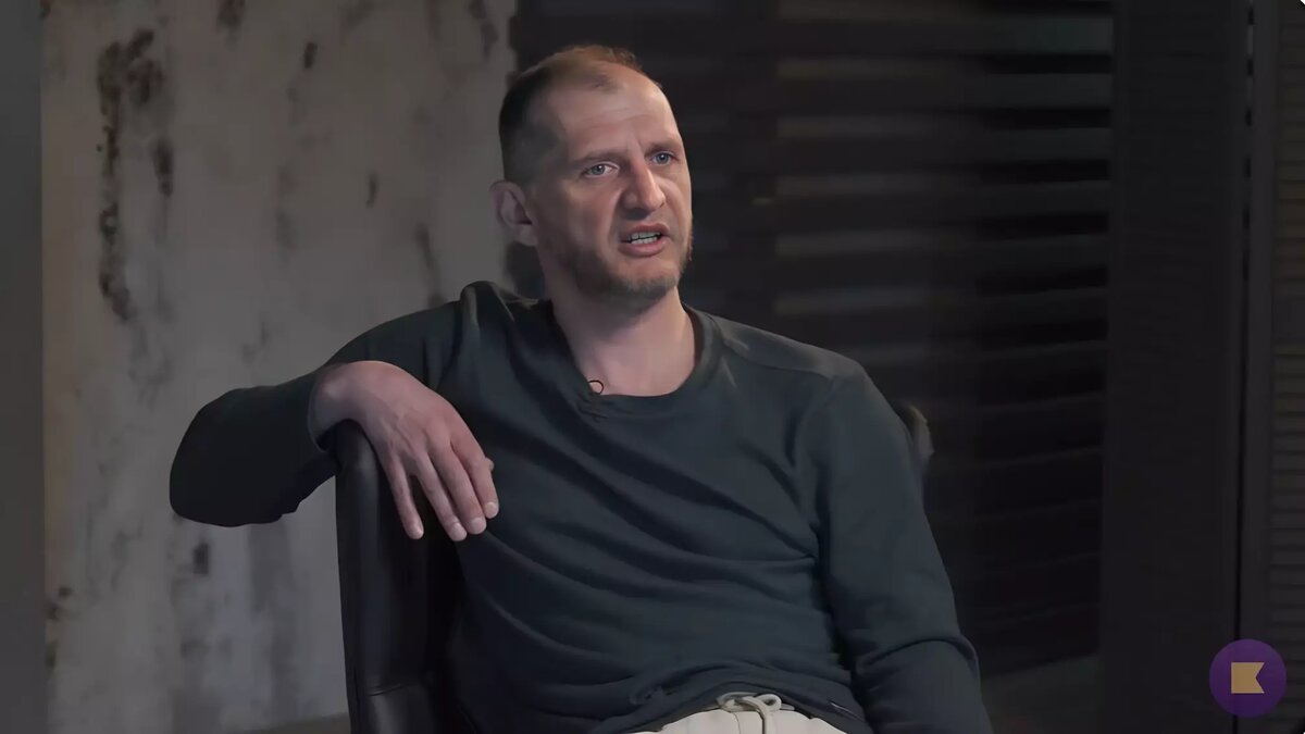     Алексей Снежинский, известный по кличке Снежок, штатный киллер ОПГ «Жилка», рассказал как начал свою «карьеру».