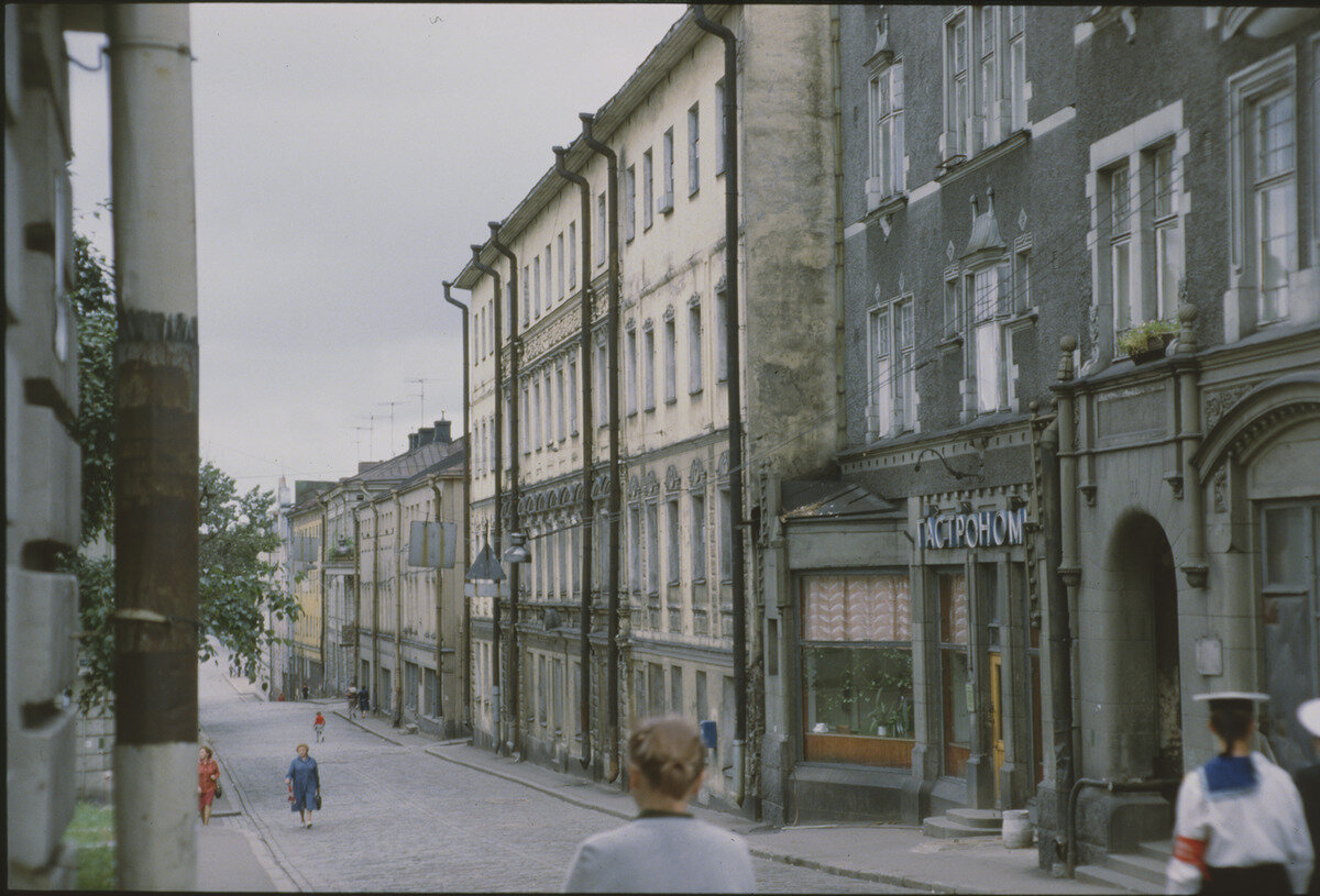 Крепостная улица у дома Говинга, 1991 г., фотограф Juha Lankinen


