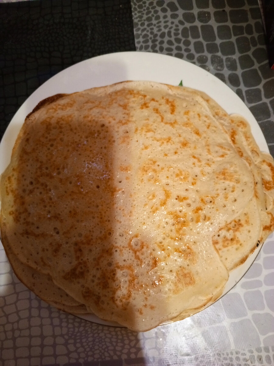 Блинчики 🥞 на ужин.