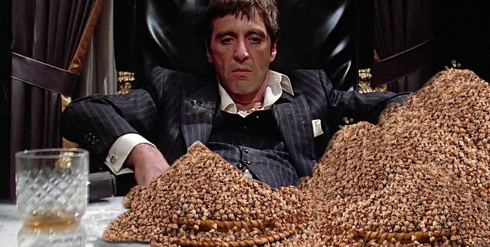 Это сейчас таких мемов много. Тогда это просто была реальность.