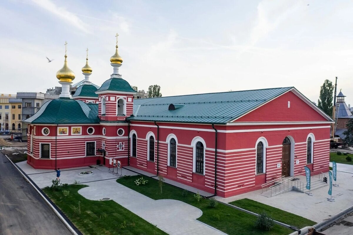 Здание Манежа в Нижегородском кремле