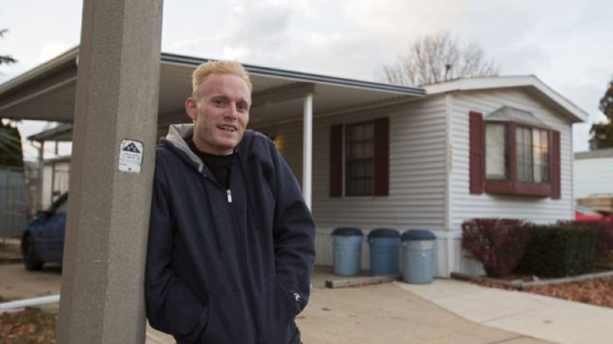 Дэвид Хан - амбициозный подросток с печальной судьбой. Источник: https://www.peoples.ru/