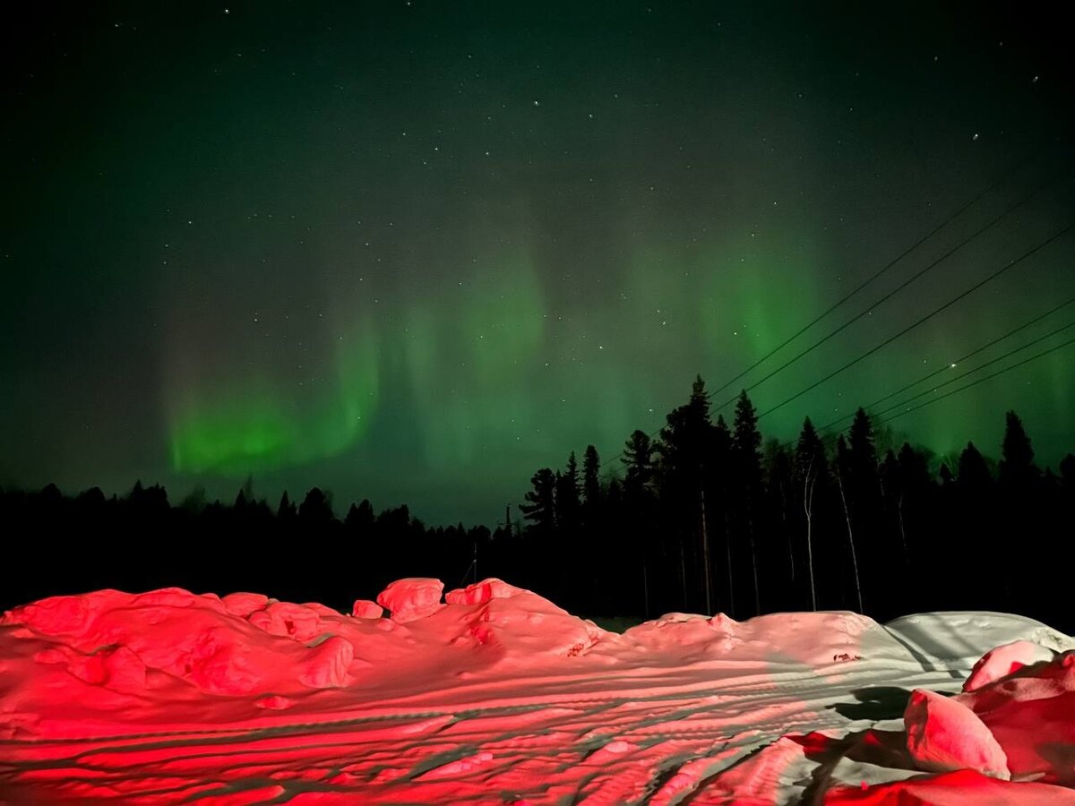    В Югре фиксируют северное сияние