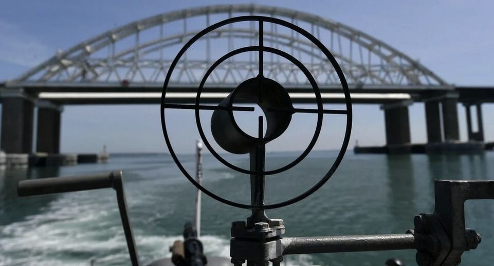     Офицеры Бундесвера обсудили удары по Крымскому мосту ракетами Taurus / РИА «Новости»