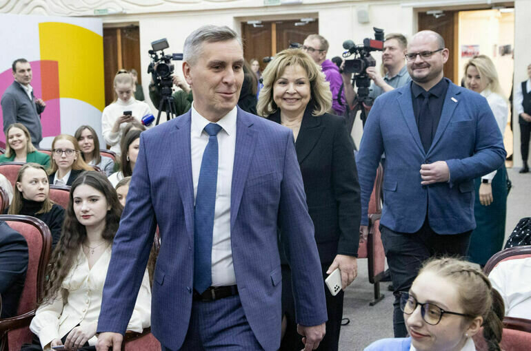   Андрей Бурмистров