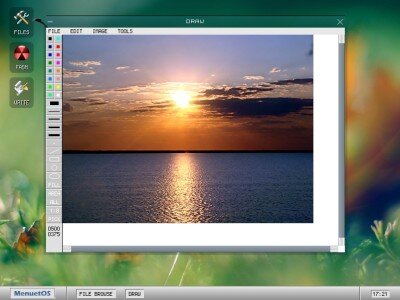    Вышла MenuetOS 1.5 — десктопная ОС, которая влезает на дискету