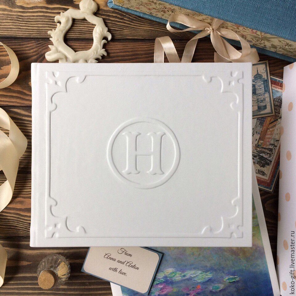 Свадебный фотоальбом «Семейные ценности»