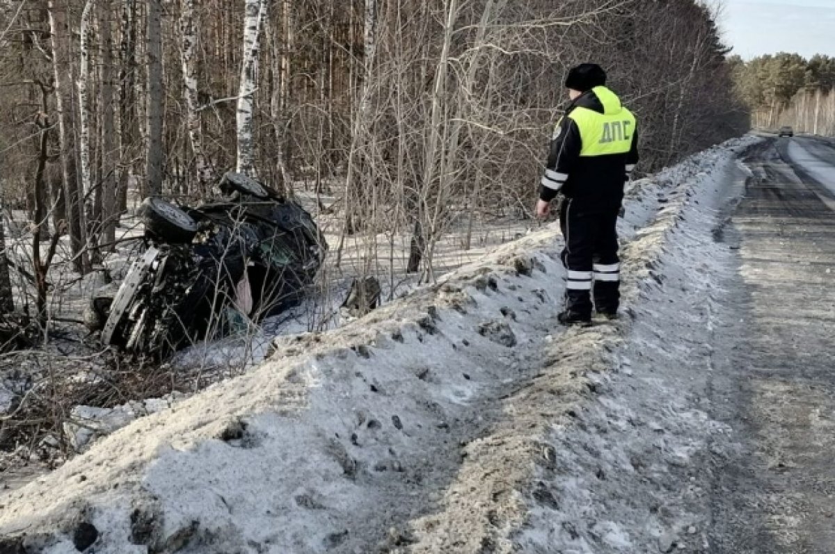    В Екатеринбурге полицейским пришлось стрелять по машине нарушителя