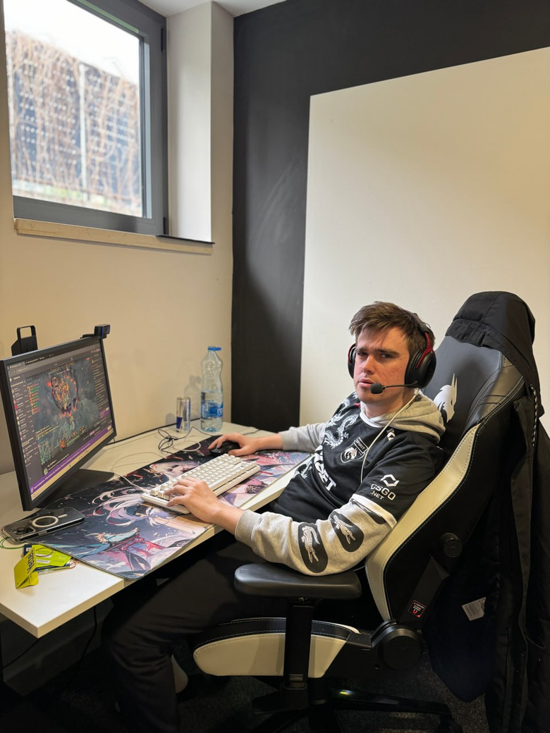     Ярослав Miposhka Найдёнов