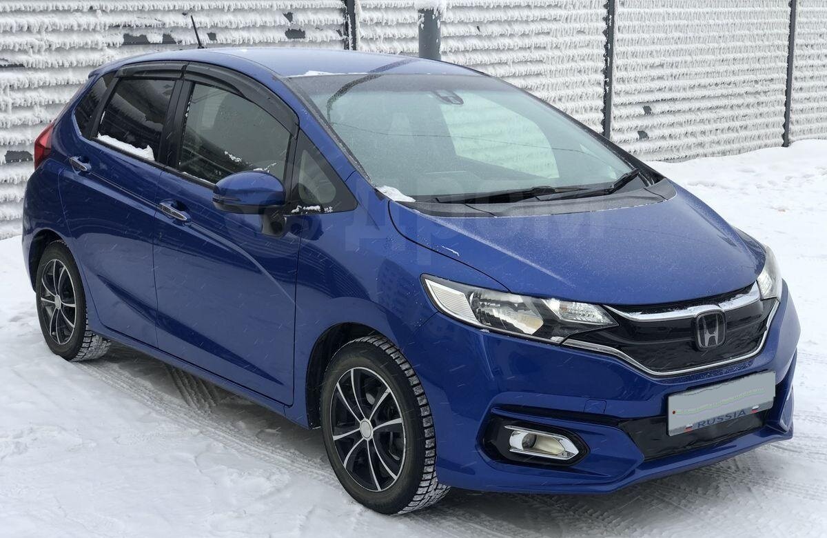 В Россию привезли новые Honda Fit с левым рулём. Сколько стоит? Обзор |  ProAvto | Дзен