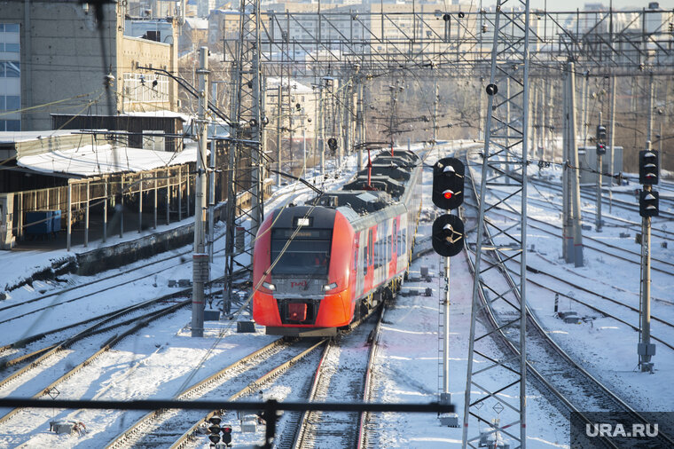 Электрички пермь кунгур ласточка. Электричка ласточка пермь 2 кишерть. Электрички пермь кунгур ласточка. Расписание электричек кунгур-пермь 2. Электропоезд ласточка кунгур пермь 2.