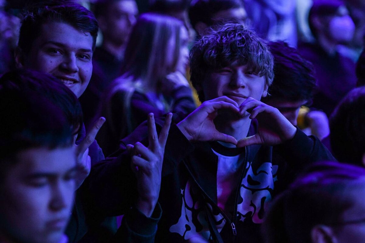 дота 2 игровой процесс. дота 2 скриншоты. игры в казани дота 2. Dota 2 игра. турнир по доте.