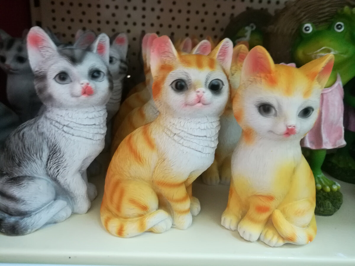 декоративная фигурка Котики в Фикс Прайс