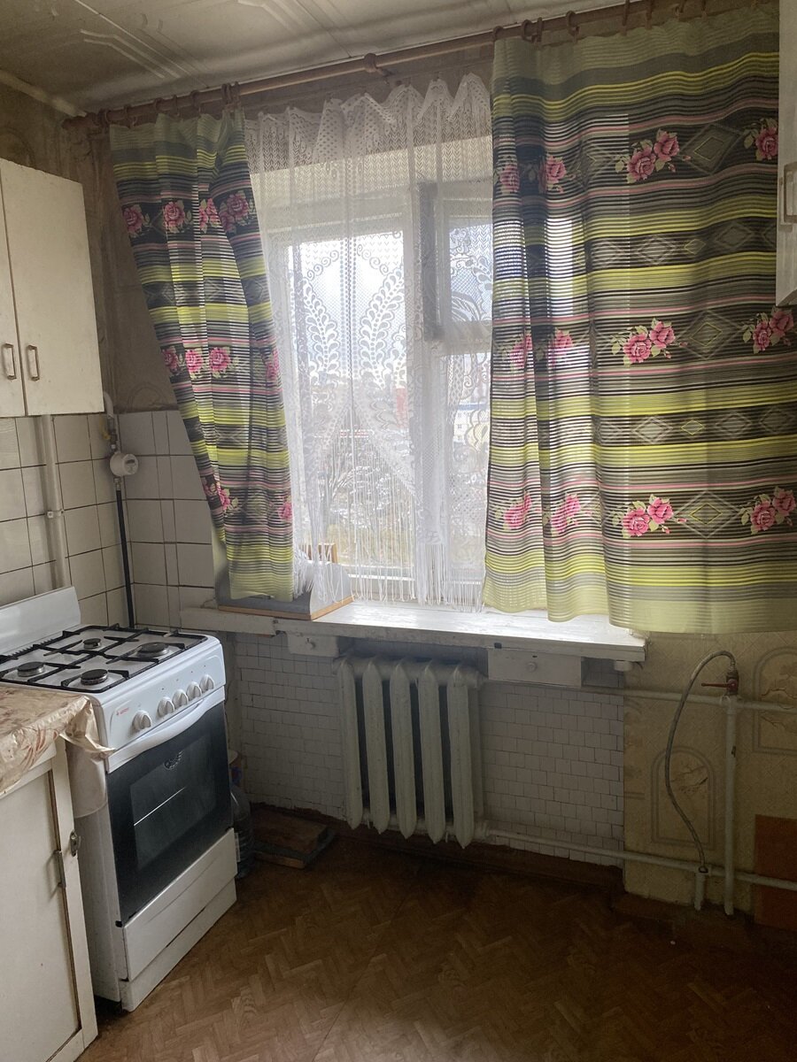 Кухня До ремонта. Фото с сайта citydog.io