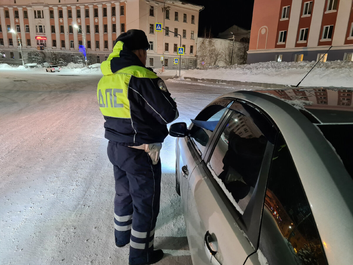 Водитель трезвый, но инспектор ГИБДД всё равно его везёт на мед  освидетельствование, зачем он это делает | Автоюрист. Всё о ДПС. | Дзен